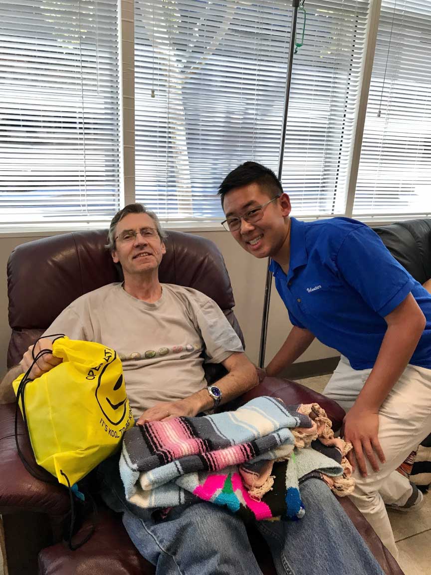 alex-delivering-chemo-bag-to-patient